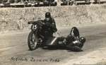 Fritz Jerger - Stuttgarter Rennfahrer von 1935-37 auf einer AJS TT-Replica unterwegs